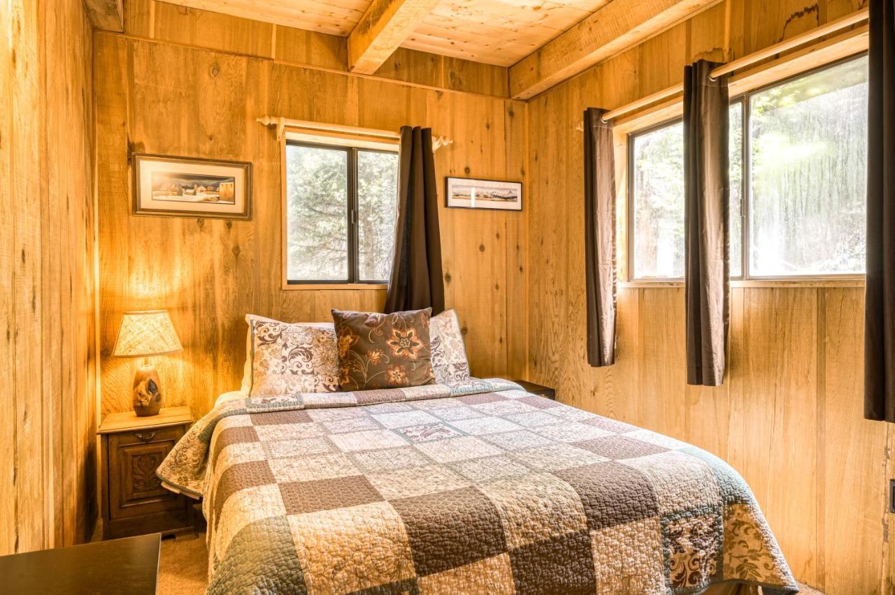 Beaver Pond Chalet 陶斯滑雪谷 外观 照片