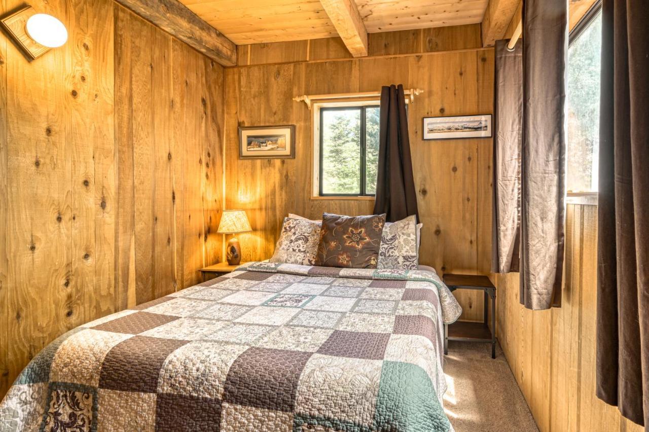 Beaver Pond Chalet 陶斯滑雪谷 外观 照片