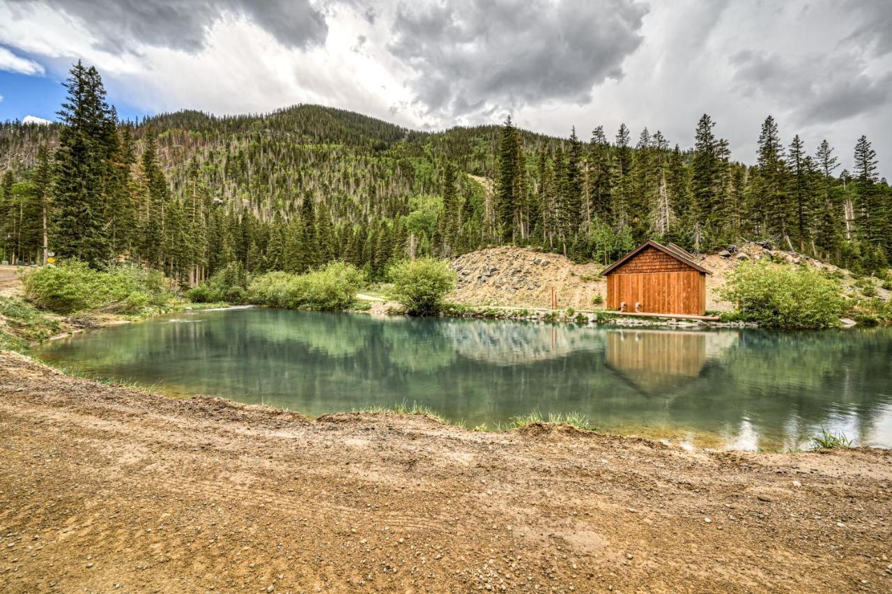 Beaver Pond Chalet 陶斯滑雪谷 外观 照片