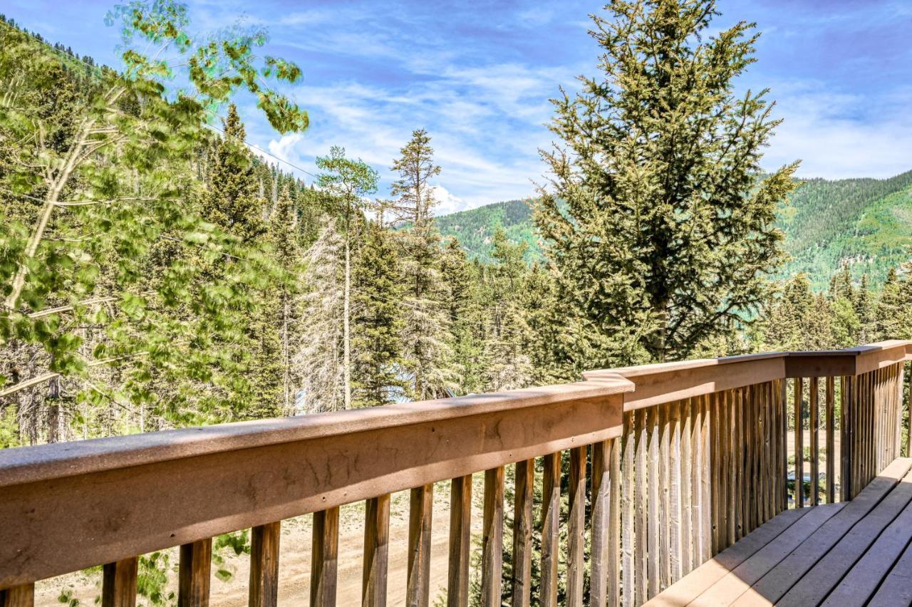 Beaver Pond Chalet 陶斯滑雪谷 外观 照片